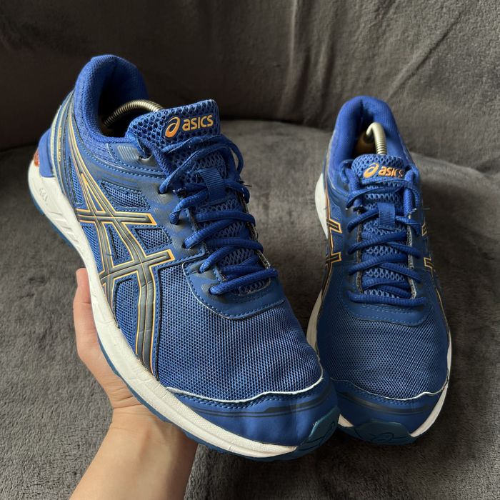 Чоловічі кросівки Asics Gel-silea. P. 44,5.