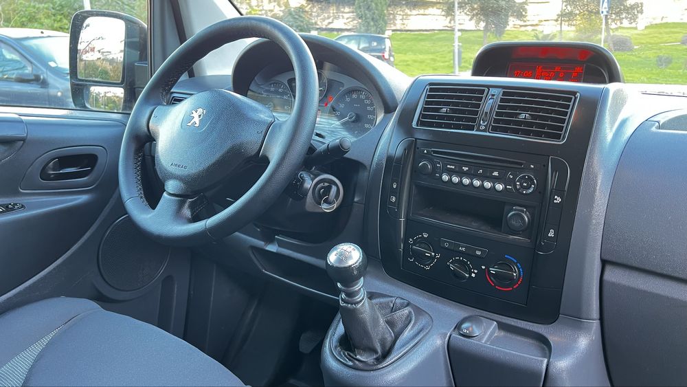 Peugout Expert 2.0 Hdi 130Cv L1 ( 3 Lugares ) VENDIDA )