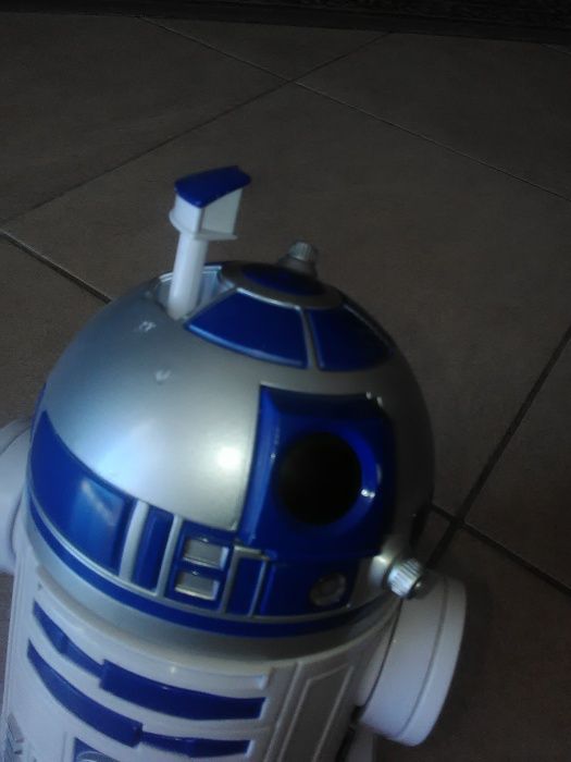 star wars R2D2robot