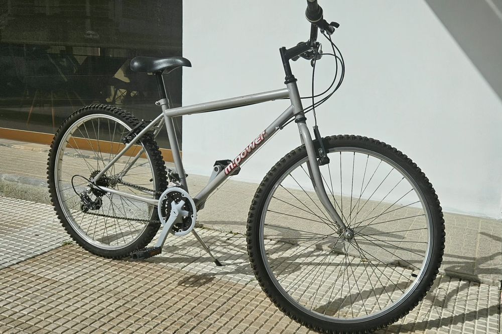 Bicicleta BTT roda 26 – pronta a usar