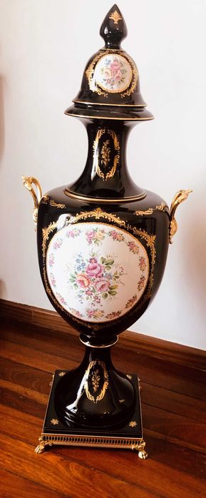 Jarrão pintado à mão "Limoges" com pegas revestidas com banho de ouro