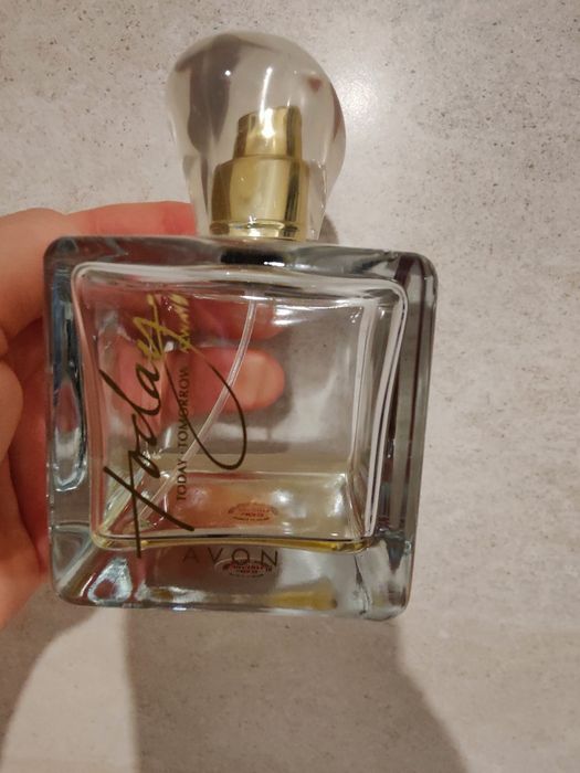 Perfumy Avon today