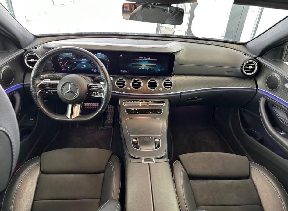 Mercedes E 300 DE plugin