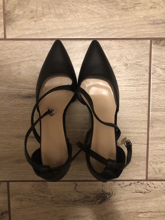 Buty na obcasie!