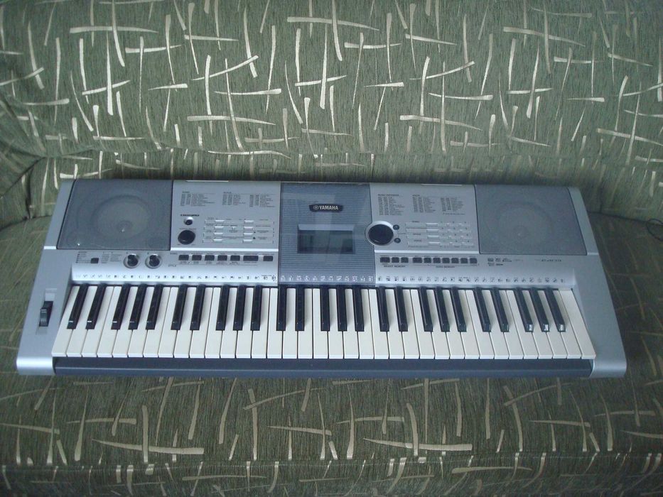 Синтезатор Yamaha