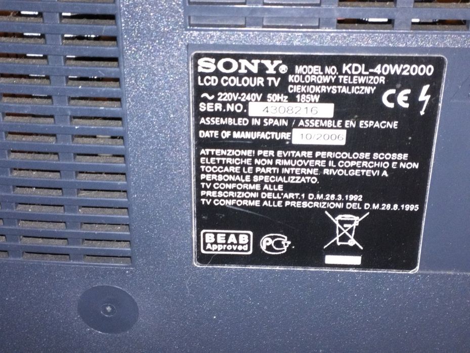Vendo TV Sony LCD  impecável