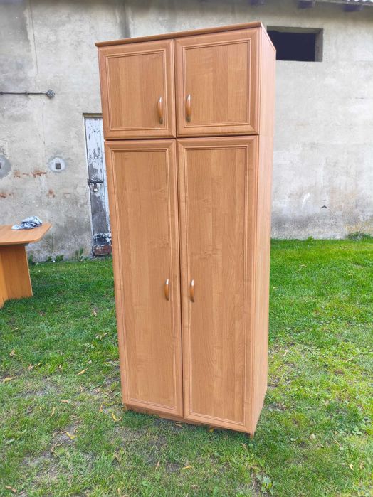 Szafa z nadstawką 210cm