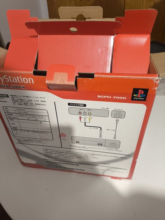 Sony PlayStation 1 (PS1) SCPH-7000 Japonesa - Completa na Caixa (CIB)