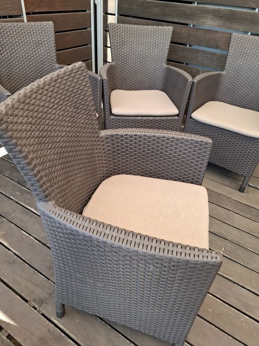 Outdoor table set + 6 chairs64285476793858124