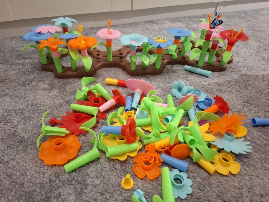 Klocki konstrukcyjne kwiatowy ogród