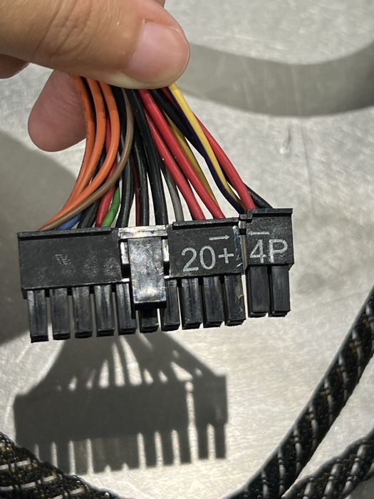 Fonte alimentação Nox Apex 700W - PC/Desktop