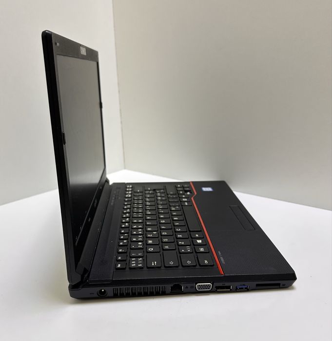 Fujitsu Lifebook 14” 8/128GB SSD i5-6200 ідеальний для навчання