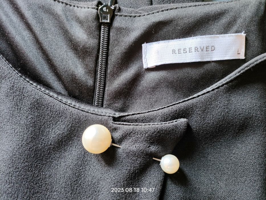 Sukienka Reserved