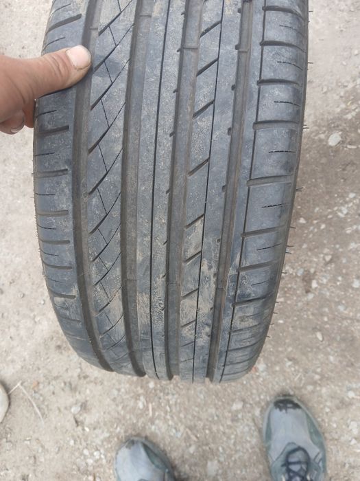 Продам резину 265/60/r18 и 215/35/r18