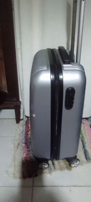 Mala de viagem com rodinhas