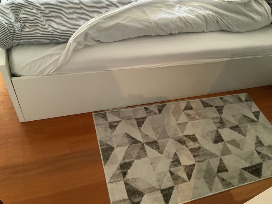 Cama individual com gavetões ikea