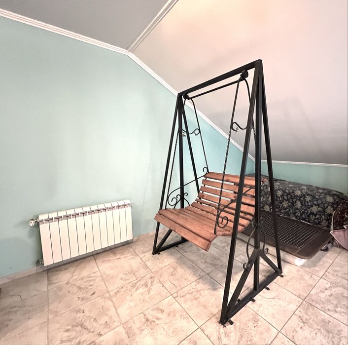 Продаж котеджу неподалік центру Тернополя