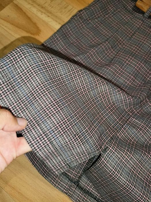 130 грн. Ціна за все. Пакет речей на 44 р (2 речі)