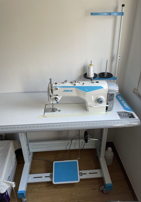 Maquina Costura Jack F5 usada