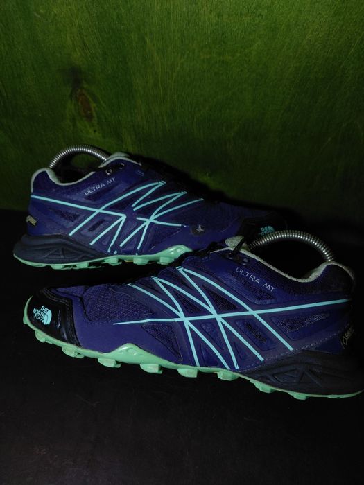 Кросівки The North Face GORE TEX р 38