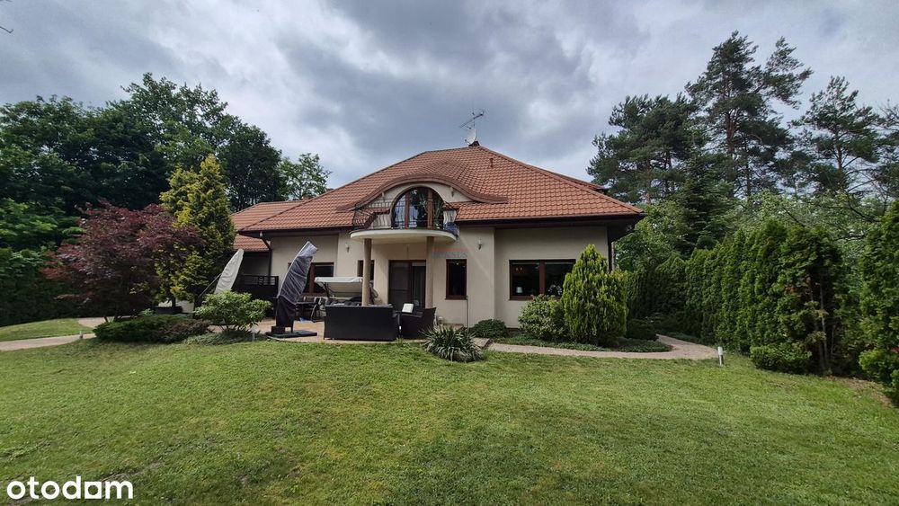 Dom, 313.0 m², Piaseczno