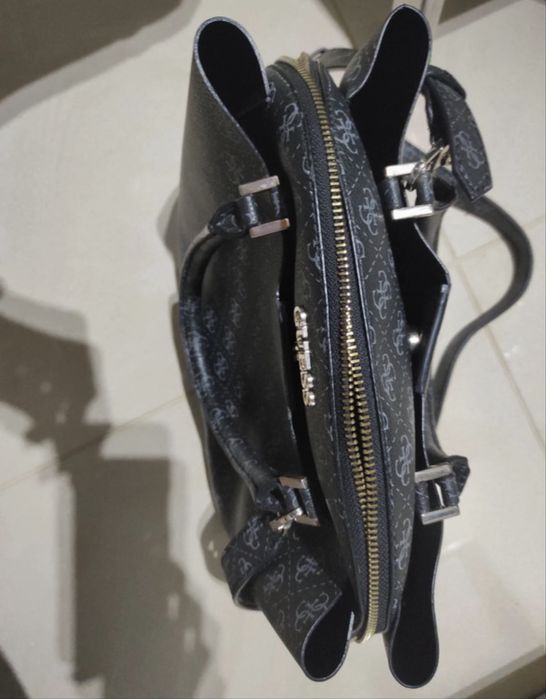 torebka guess w stanie bdb