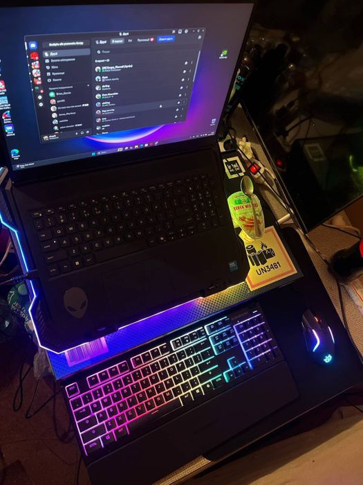 Laptop Alienware gamingowy RTX 5060 | 32 GB RAM | 1 TB SSD | 16” 2.5K 120 Hz + pełny zestaw