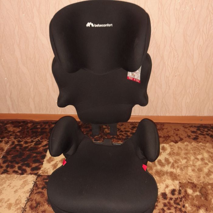 Автокрісло повністю нове