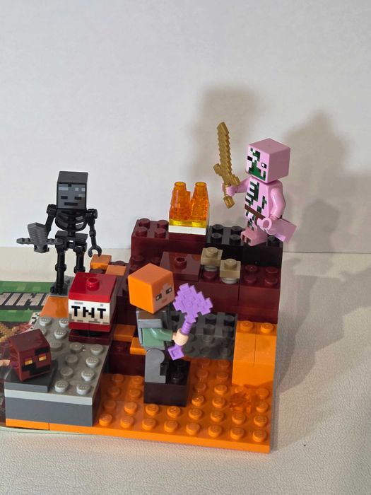 Lego 21139 The Nether Fight Minecraft