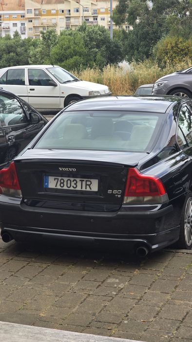 Volvo s60 T5 300cv (troco por mota)