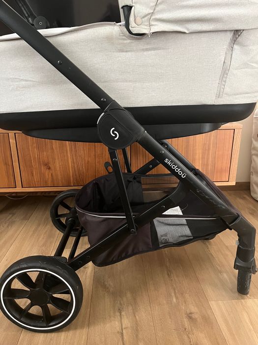 Wózek skiddou moss jak cybex balios