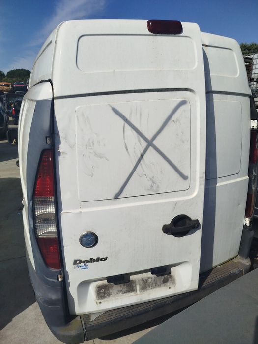 Porta da mala esquerda FIAT Doblo Cargo (223_)