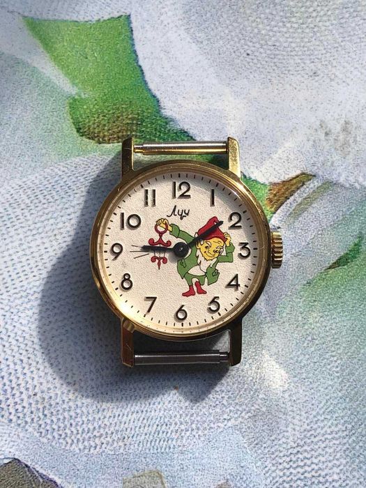 Продам дитячий механічний годинник Луч: 850 грн. - Наручні годинники ...