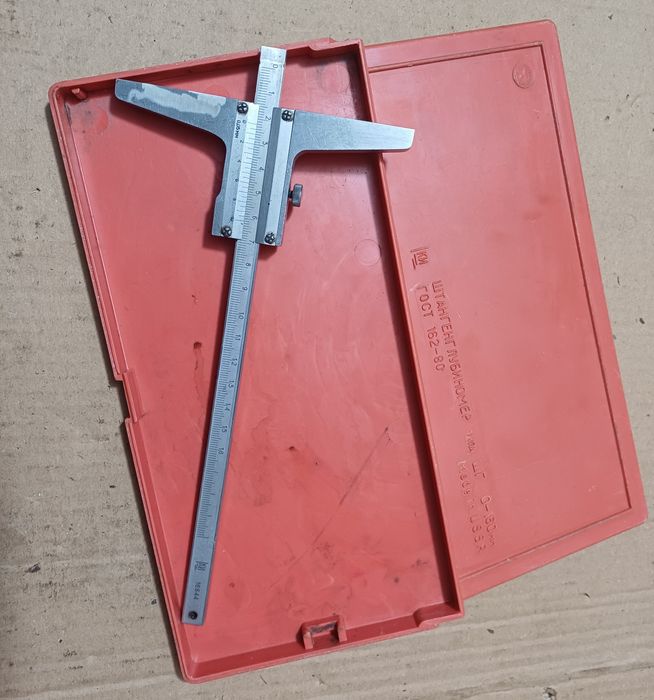 Пристрій для вимірювання різьбових кілець ИП-4М бабка заточного станка