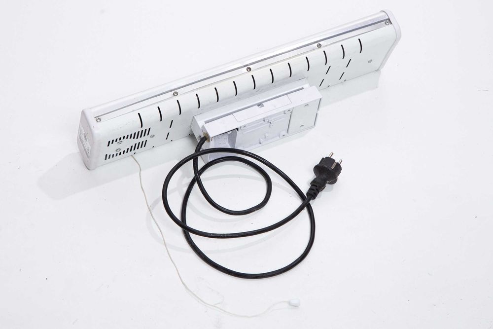 Grzejnik promiennik ciepła naścienny