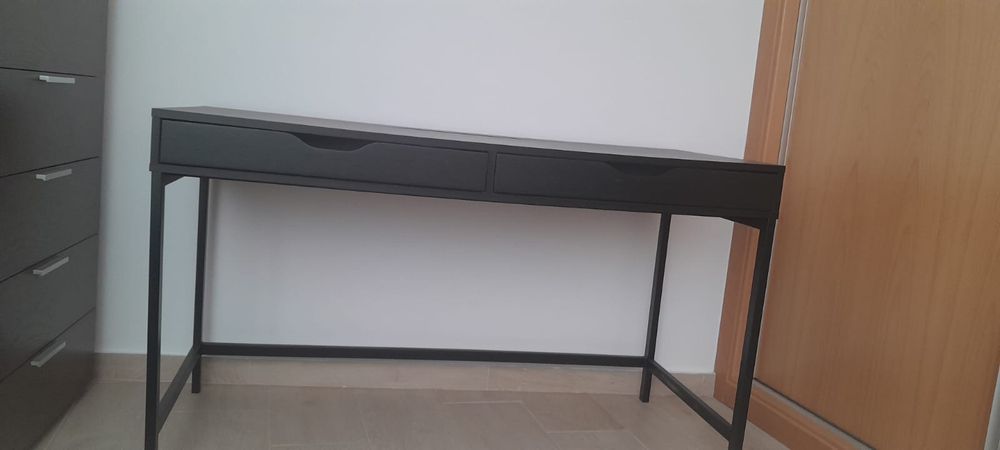 Secretaria de estudo preta ikea