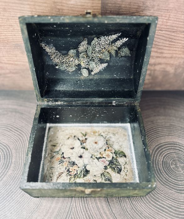 Drewniana szkatułka/kuferek  boho Floral decoupage hand made