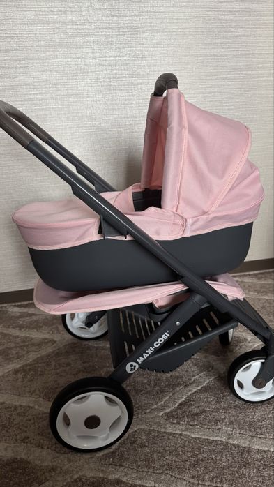 Лялькова коляска maxi-cosi