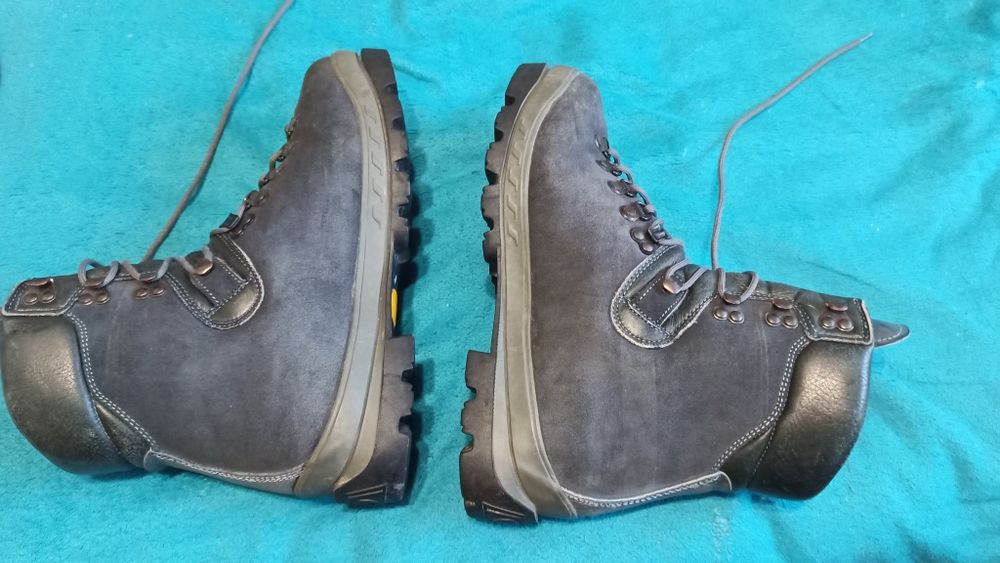 Оригінальні італійські трекінгові черевики SCARPA(43)