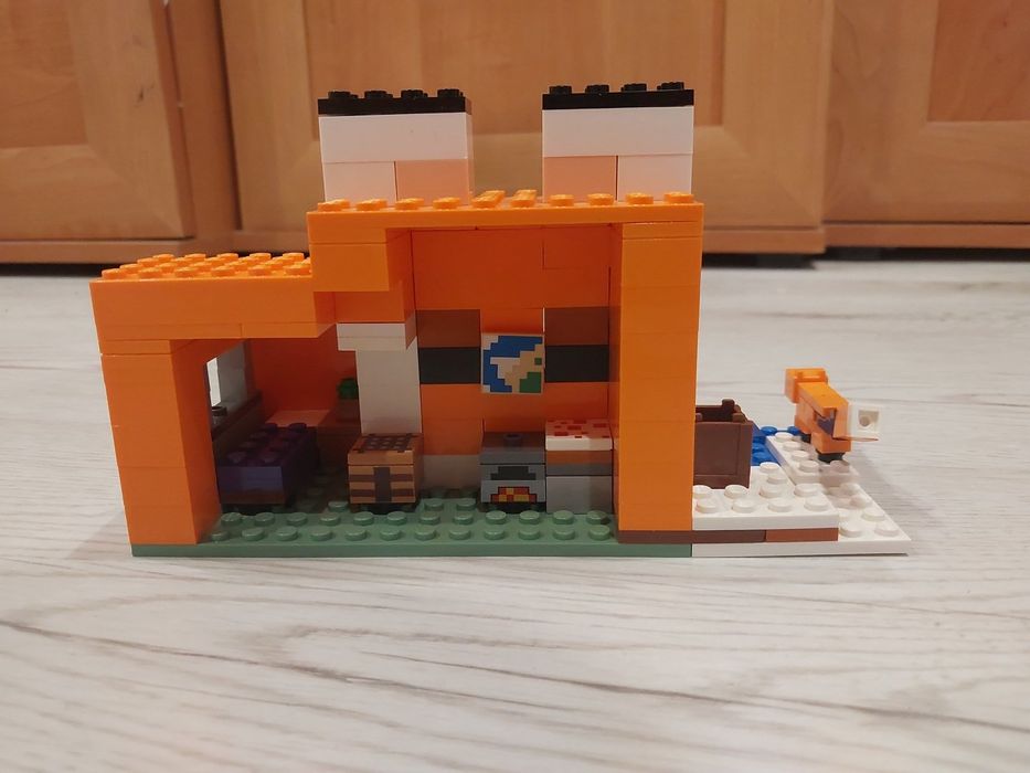 Zestaw LEGO Minecraft 21178 oryginalny Lesia Chatka The fox ledge