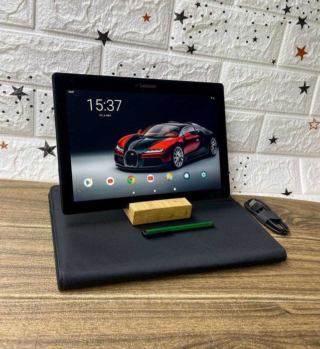 Планшет Lenovo 10 дюймів (Гарний стан) + чохол у подарунок