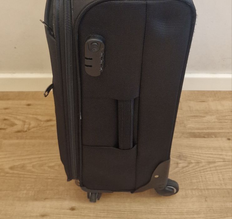 Mala de viagem preta