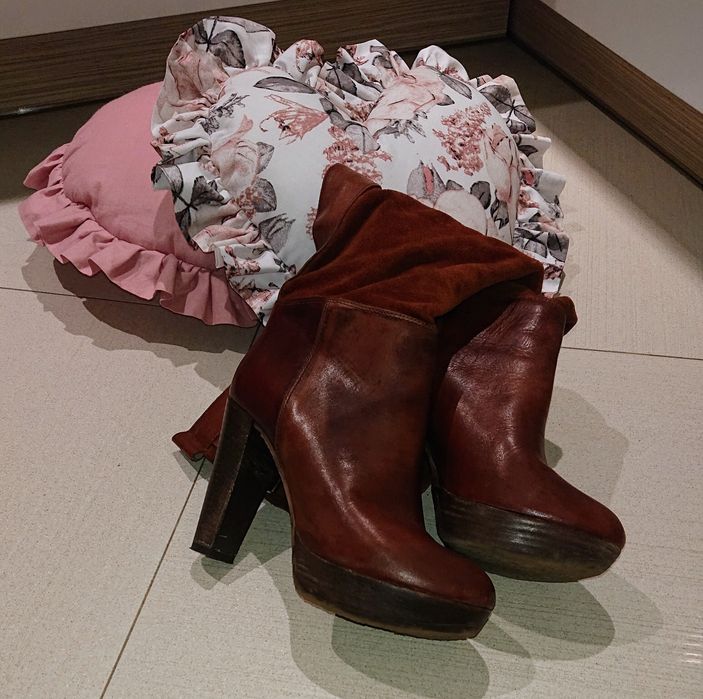 Okazja! Buty Botki wysokie skórzane Brąz Venezia rozmiar 39 Jak Nowe!