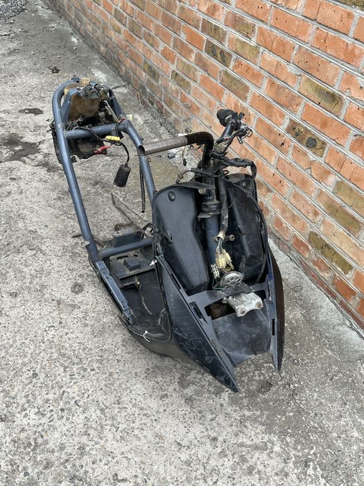 Рама з проводкою хонда діо 27 Торг