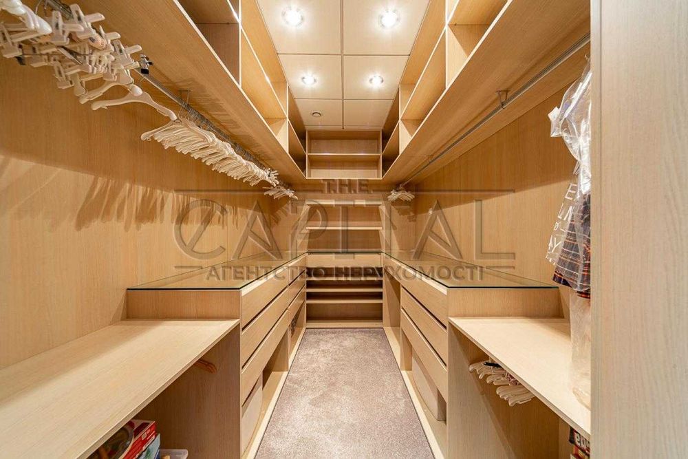 Продажа квартиры, ул. Зверинецкая, Печерский р-н, Печерск