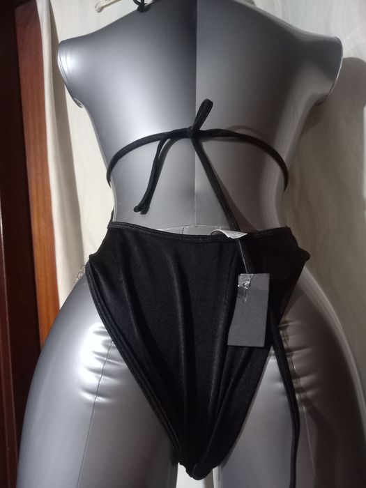 Bikinis e f banho