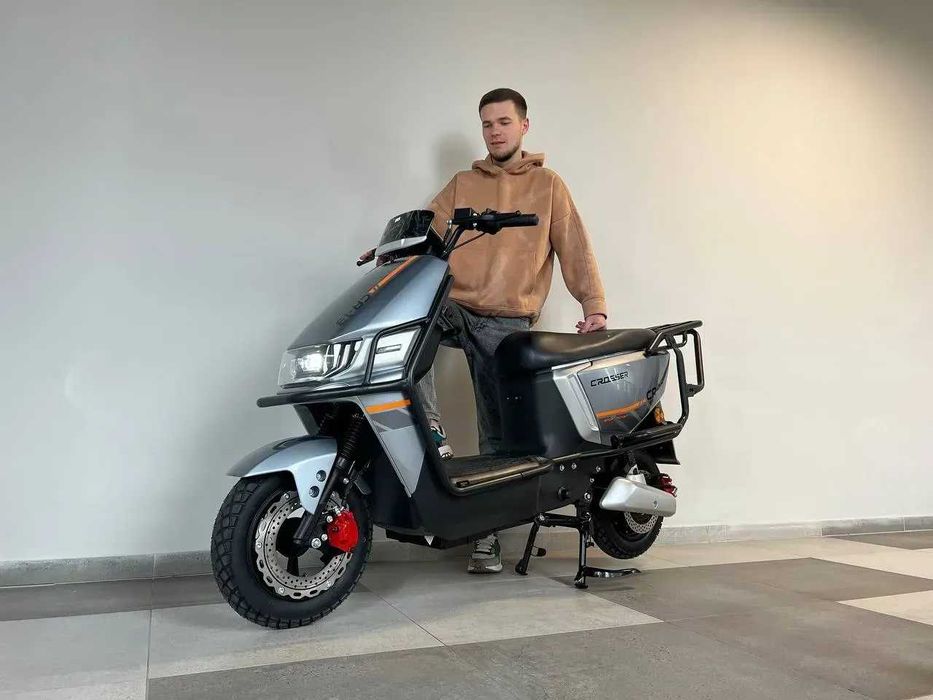 Crosser CR-13 Pro 2000W Lifepo4 Підвищєний вольтаж АКБ 76.8V Зелений