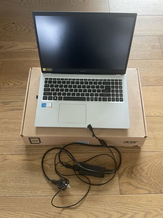Laptop ACER Aspire i5 8GB/512GB SSD 2021r