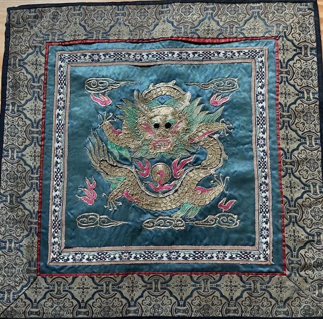 Bordados em seda chineses