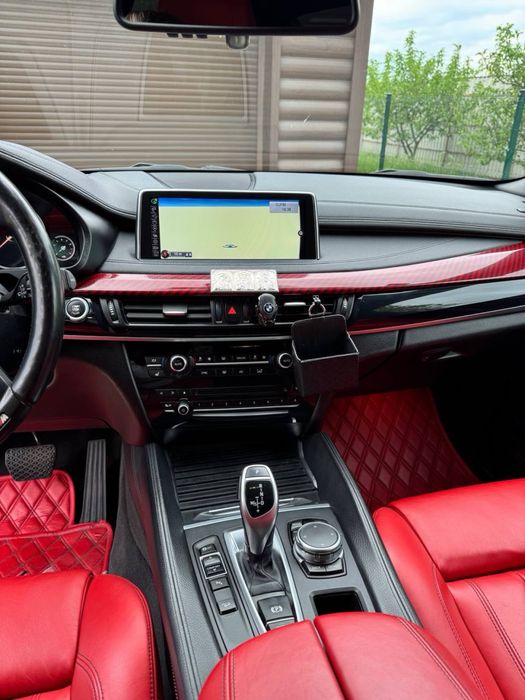 Продам свою машину BMW X 6 в идеальном сосотоянии